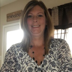 Meet your Posher, Joann